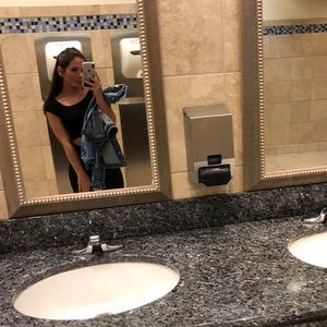 Meet your Posher, Emma